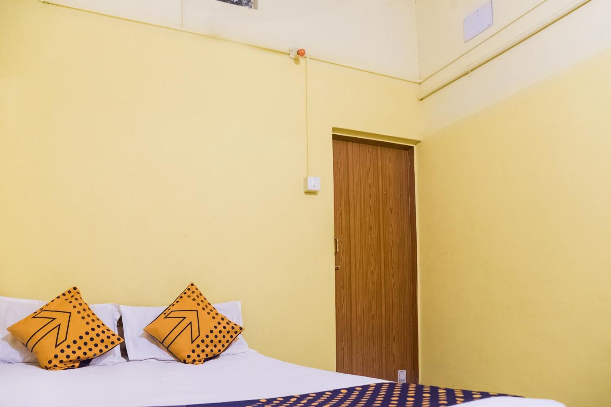 Hotel O Flagship The Residence Inn Brahmapur Exterior foto